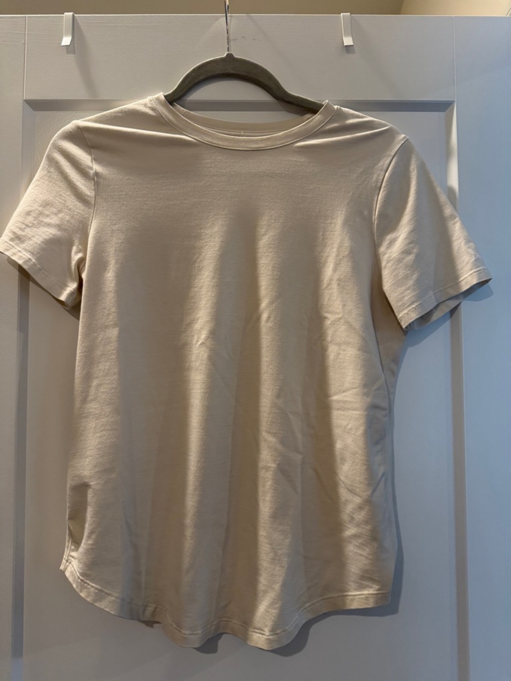 Lululemon Love Crew Neck Size 4 in Opal